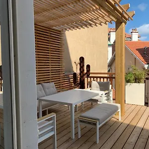 Aparthotel La Casa Cosy,, Biarritz